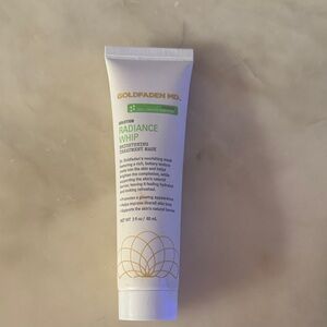 Goldfaden MD Radiance Whip Moisturizing Mask - White
